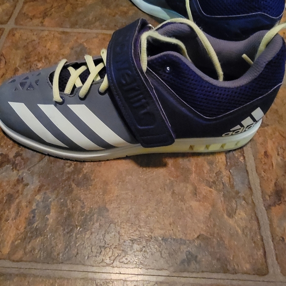 Adidas purple lifters - Picture 3 of 6